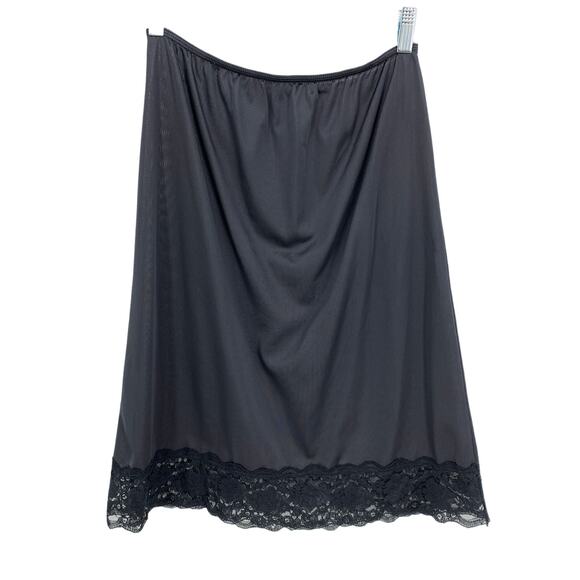American Vintage Other - Vintage Wonderland Slip Skirt Womens M/L Black Lace Trimmed Hem